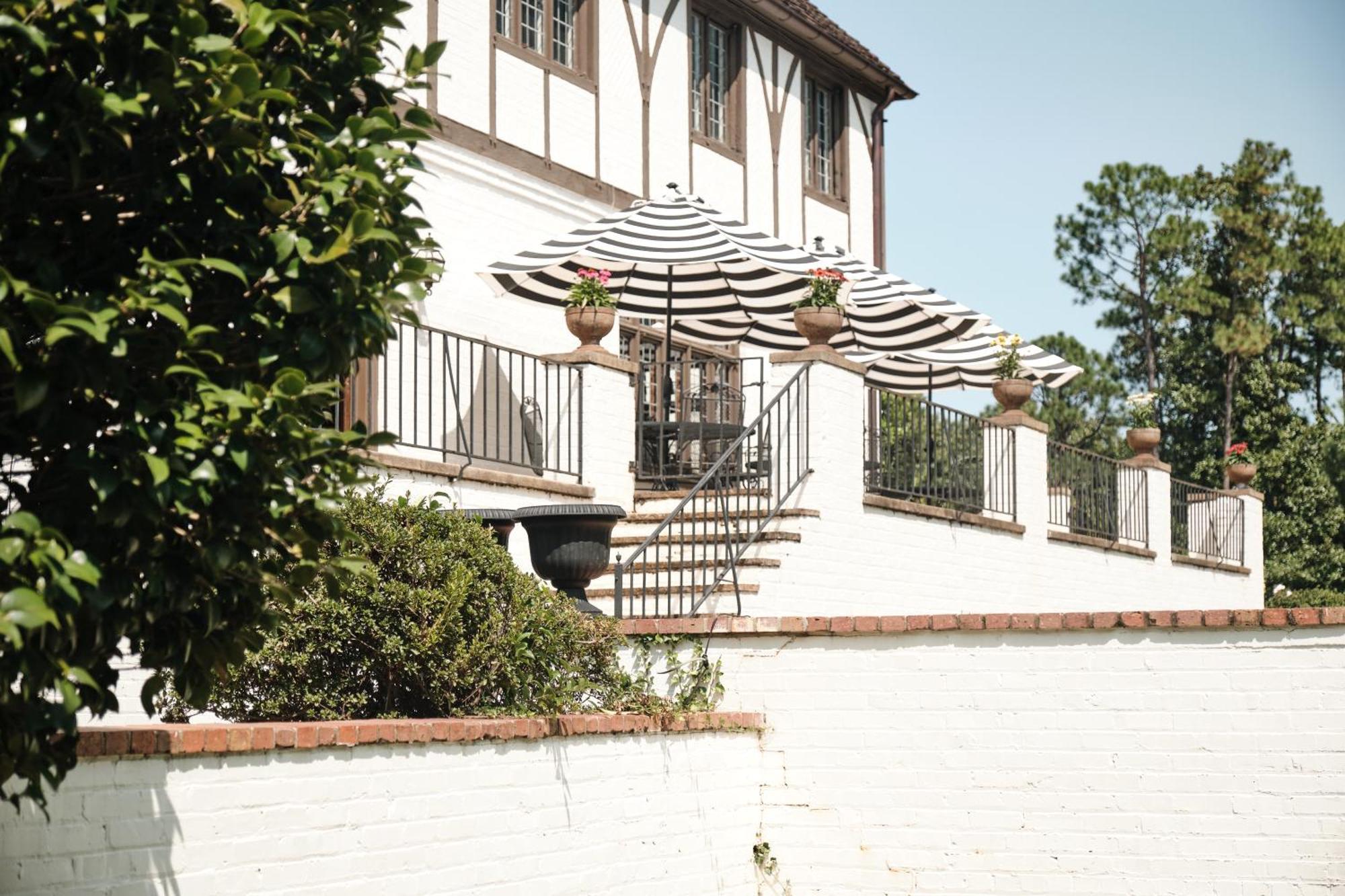Duncraig Manor Acomodação com café da manhã Southern Pines Exterior foto